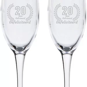 Gegraveerde set champagneglazen 16,5cl Gefeliciteerd 20 jaar getrouwd