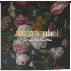 Wandkleed – Trouwen – 12 5 jaar getrouwd – Bloem – 120×120 cm – Wandtapijt